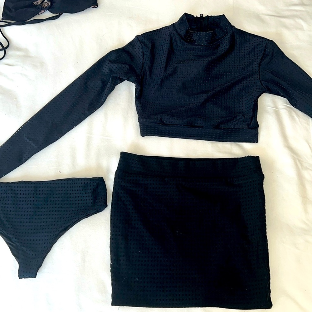 Acacia perforated bundle: Rash guard, Paia skirt, bikini bottom!
